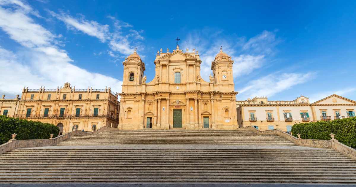 cattedrale di noto sicilia